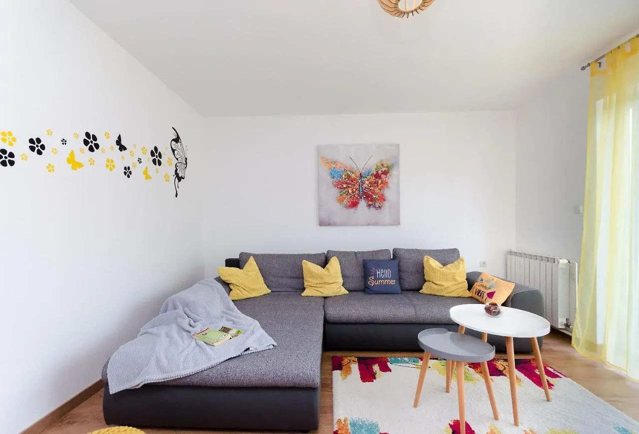 Apartment Ivona Tribalj