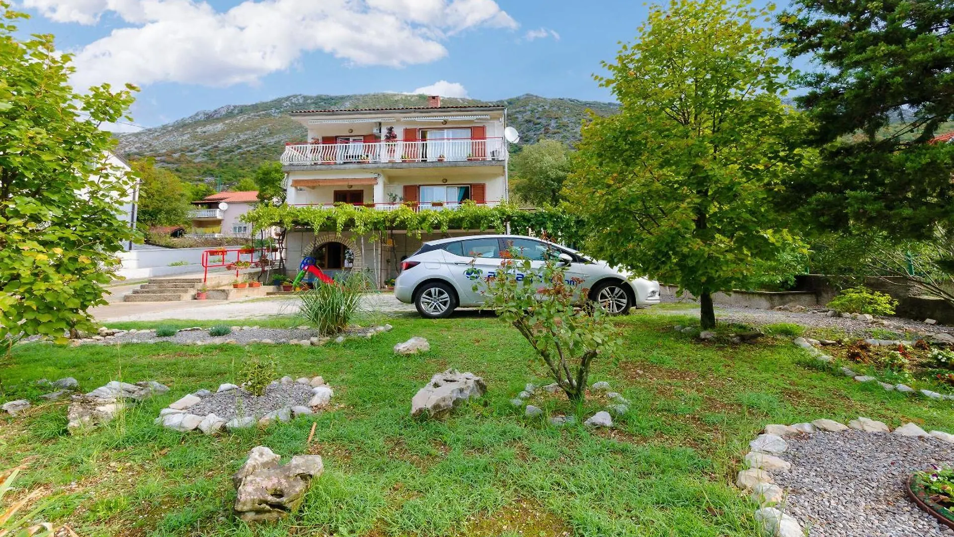 Apartment Ivona Tribalj  Croatia